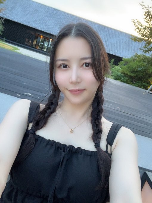 白峰美羽 白峰ミウ